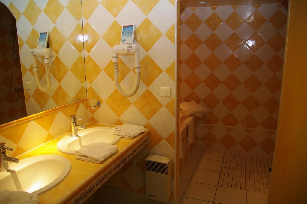 Residence Le Saint Victor Fontvieille Ruang foto